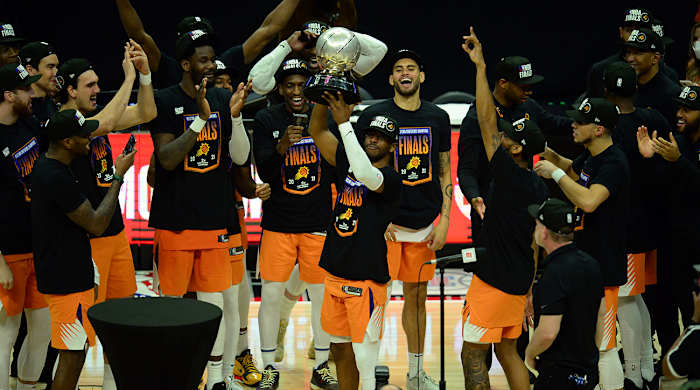 chris-paul-nba-finals-horiz